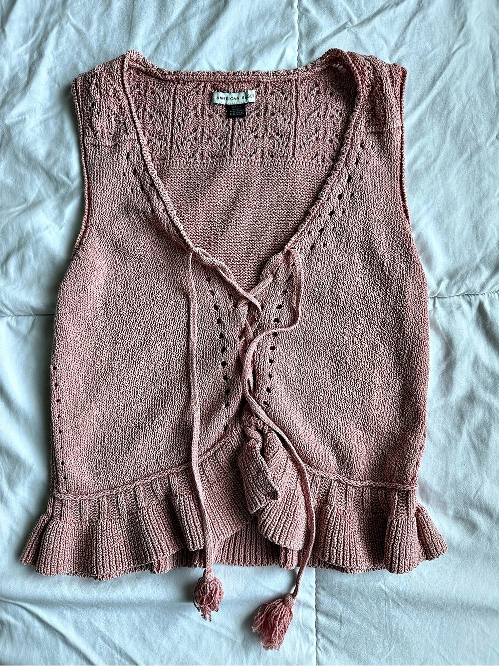 American Eagle Knit Sweater Vest in Pink Size Small